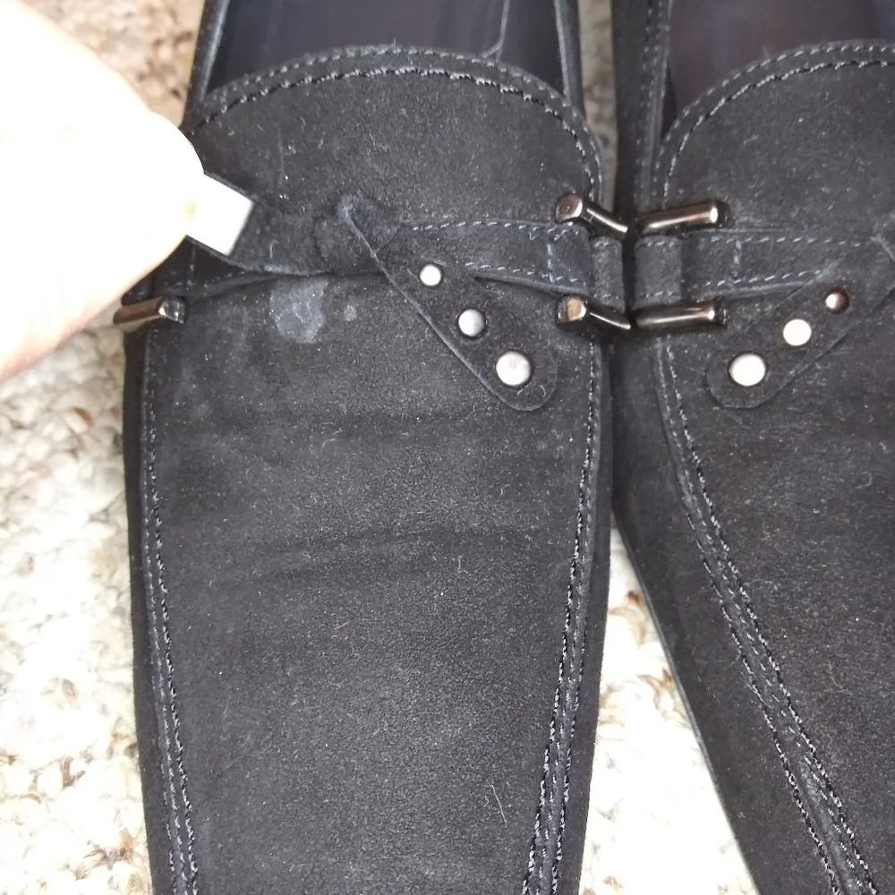 Vintage 90's/Y2k Stuart Weitzman Black Suede Pumps - Picture 8 of 11